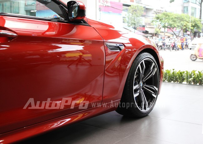 Cận cảnh BMW M6 Gran Coupe giá 6,268 tỷ đồng tại Việt Nam 5