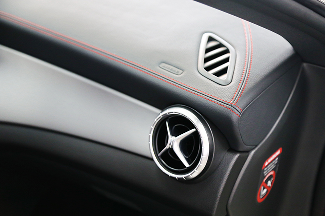 Mercedes-Benz CLA-Class có giá khởi điểm 1,45 tỉ đồng 14