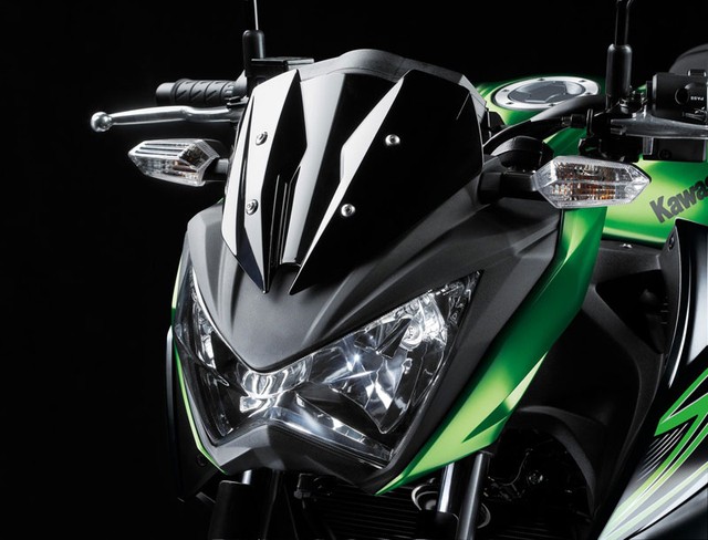 Xe naked bike mới Kawasaki Z300 đã có giá bán