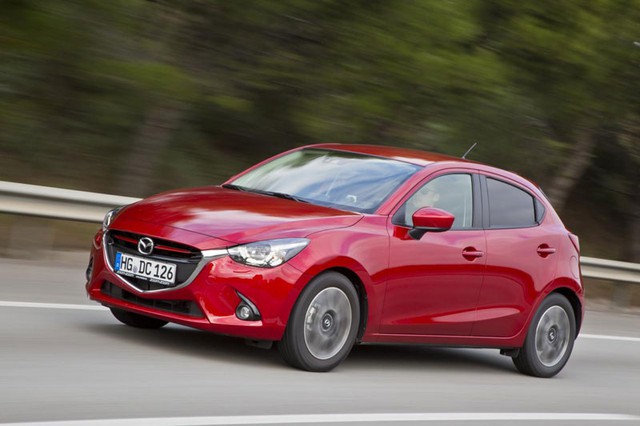Mazda 2 2015  Trăm Triệu Có Gì Nổi Bật  Blog Xe Hơi Carmudi