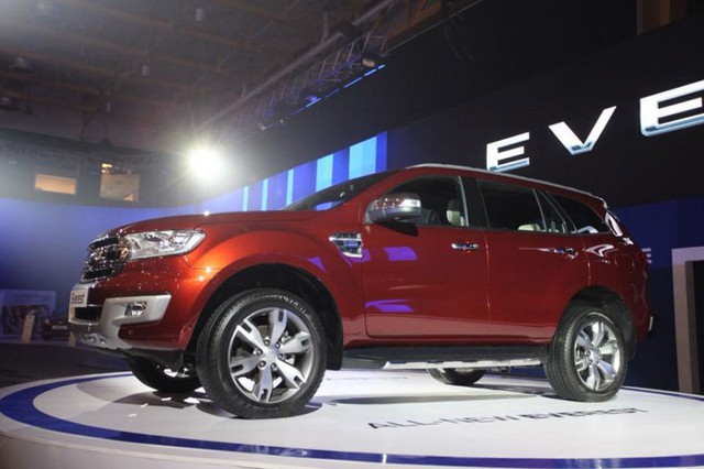 Ford Everest thế hệ mới tại triển lãm Manila 2015.