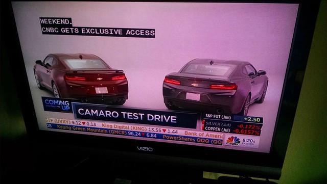 Chevrolet Camaro 2016 bất ngờ xuất hiện trên truyền hình trước ngày ra mắt chính thức.