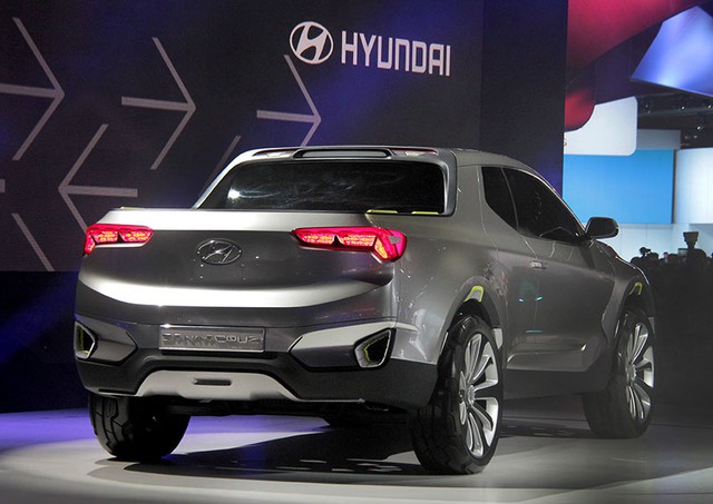 Hyundai Santa Cruz Concept trong triển lãm Detroit 2015.