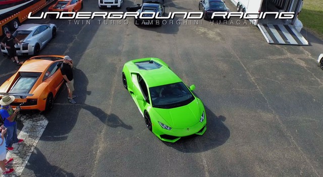 Siêu xe Lamborghini Huracan tăng áp kép màu xanh cốm của hãng độ Underground Racing.