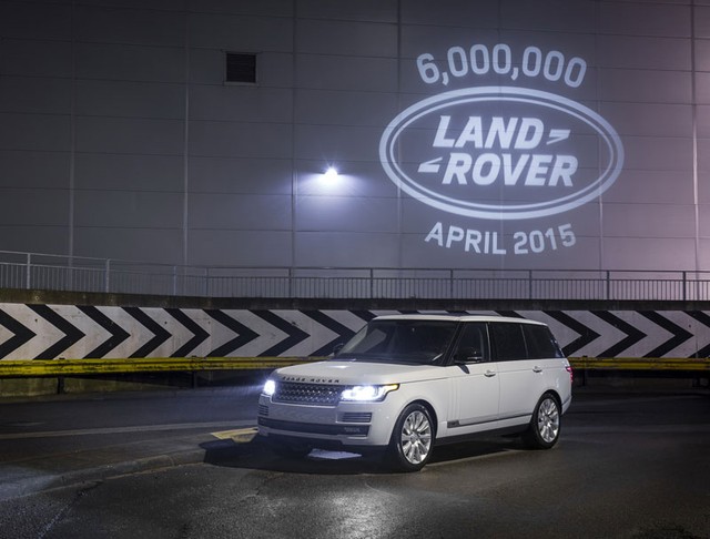 Chiếc Land Rover thứ 6 triệu xuất xưởng.