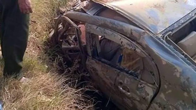 Chiếc Honda Civic tan nát sau vụ tai nạn (Ảnh: Nguyễn Trọng Khiêm).