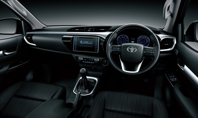 Khoang lái của Toyota Hilux thế hệ mới