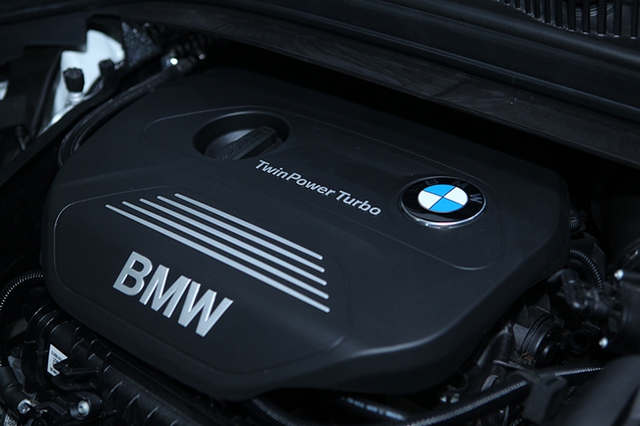 Khối động cơ TwinPower Turbo dung tích 1,5L được trang bị trên BMW Series 2.