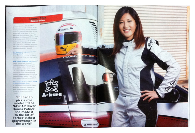 Leona Chin - nữ vận động viên motor thể thao chuyên nghiệp của Malayasia.