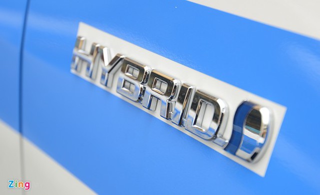 Toyota Hybrid là loại xe được chế tạo kết hợp động cơ xăng và điện, cải thiện mức tiêu hao nhiên liệu, gia tăng sức mạnh… Các sản phẩm này áp dụng những công nghệ tiên tiến, thân thiện với môi trường.