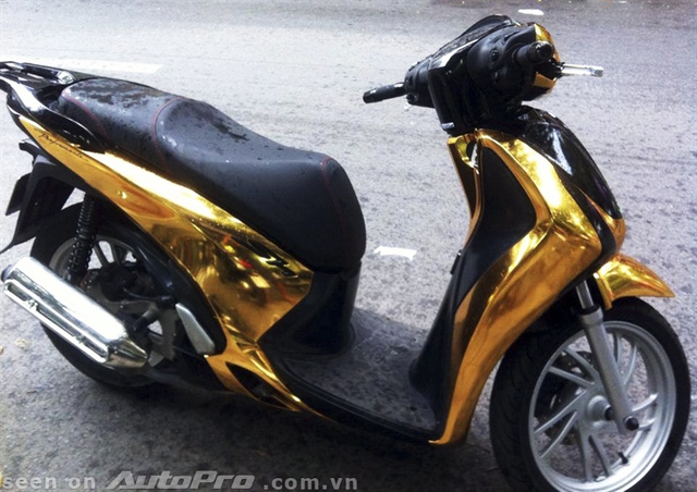 Honda SH mạ vàng