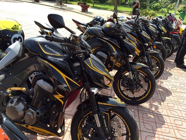 Trong đó chiếc xe nakedbike đình đám Kawasaki Z1000 chiếm số lượng đông đảo.