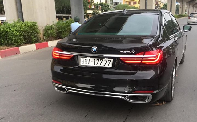 Đại gia Hà Tĩnh gây choáng với BMW 750Li 2016 8,9 tỷ Đồng biển tứ quý 7 - Ảnh 1.