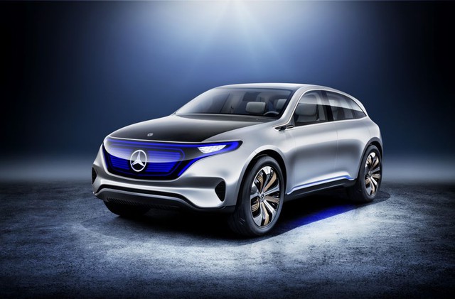 
Trong triển lãm Paris 2016 hiện đang diễn ra tại kinh đô ánh sáng, hãng Mercedes-Benz đã chính thức vén màn mẫu xe concept hoàn toàn mới mang tên Generation EQ. 
