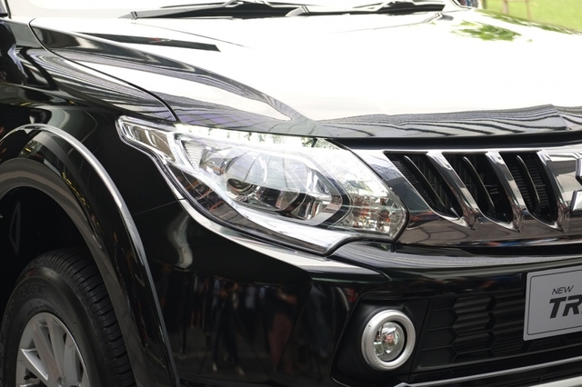 Mitsubishi Triton 2017 ra mắt tại Thái Lan, giá từ 489 triệu Đồng - Ảnh 3.
