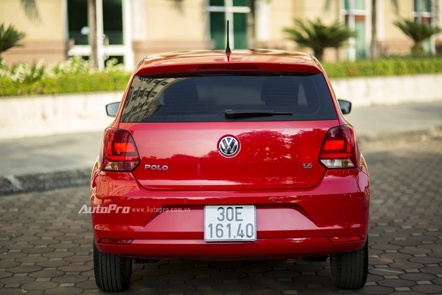 
Volkswagen Polo hatchback thực sự khó ghi điểm với khách hàng Việt về mặt thiết kế ngoại thất.
