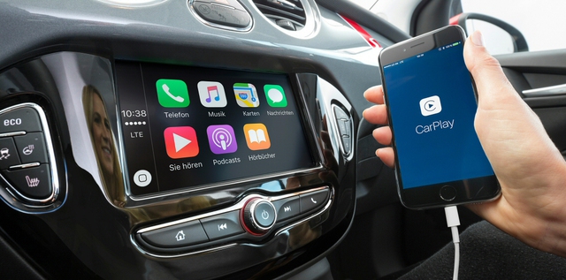 
Android Auto và Apple CarPlay rất hữu dụng nhưng không phải ai cũng biết trên xe của mình có 2 ứng dụng này. Ảnh minh họa
