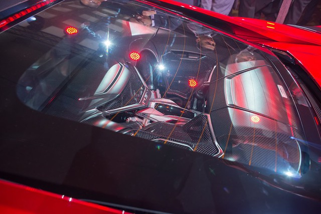 Siêu xe Honda NSX chính thức ra mắt Đông Nam Á, giá từ 14,8 tỷ Đồng - Ảnh 10.