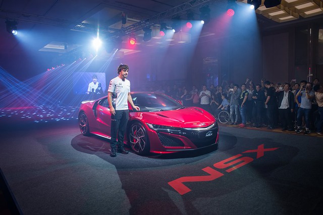 Siêu xe Honda NSX chính thức ra mắt Đông Nam Á, giá từ 14,8 tỷ Đồng - Ảnh 5.