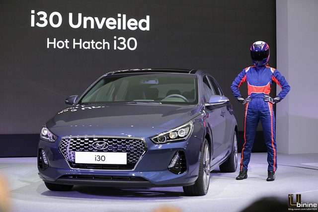 Ngắm xe gia đình đúng nghĩa Hyundai i30 2017 bằng xương, bằng thịt - Ảnh 1.