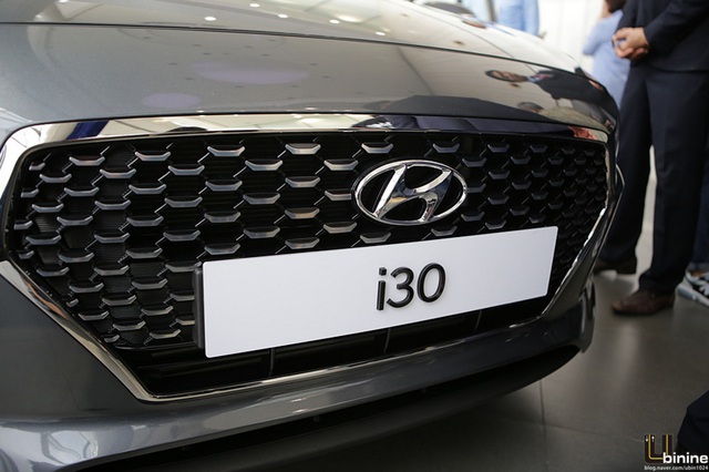 Ngắm xe gia đình đúng nghĩa Hyundai i30 2017 bằng xương, bằng thịt - Ảnh 14.