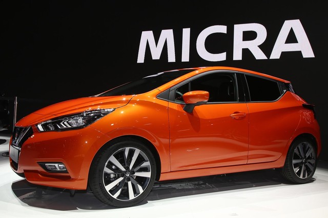 
Thế hệ thứ 5 của mẫu xe bé hạt tiêu Nissan Micra hay March đã chính thức trình làng trong triển lãm Paris 2016. Theo hãng Nissan, Micra 2017 đã trải qua quá trình tái định nghĩa hoàn toàn, điều này được thể hiện ngay qua thiết kế ngoại thất.
