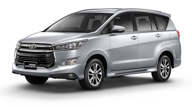 Toyota Innova Crysta mới ra mắt tại Thái Lan, rẻ hơn xe ở Việt Nam - Ảnh 1.