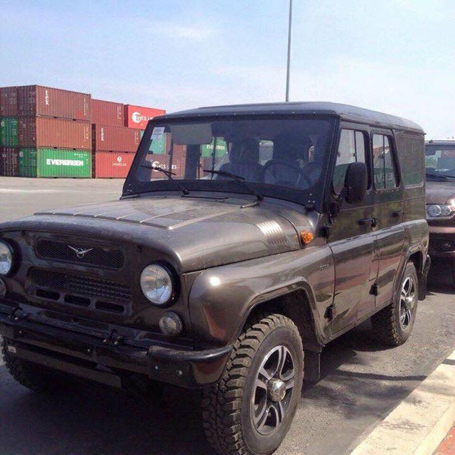 
UAZ Hunter
