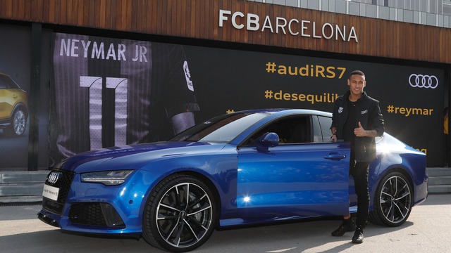 
Neymar chọn Audi RS7
