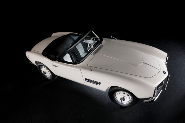 
Chiếc xe BMW 507 được phục chế một cách hoàn hảo sau gần 60 năm xuất xưởng.
