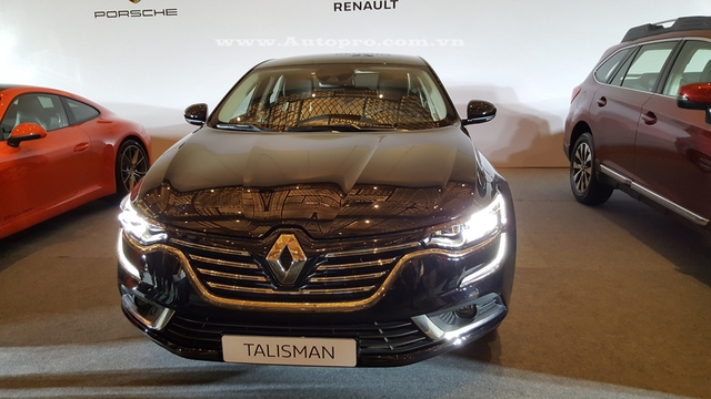 
Renault Talisman, mẫu sedan cỡ trung cạnh tranh với Toyota Camry, Honda Accord hay Mazda 6 tại Việt Nam.
