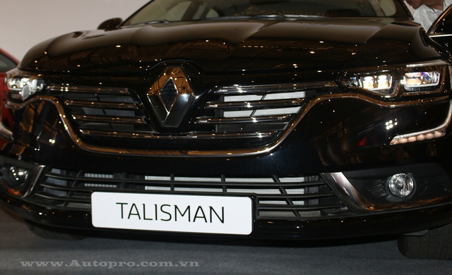
Được phát triển dựa trên cơ sở gầm bệ CMF, Renault Talisman 2016 có các số đo cơ bản bao gồm chiều dài tổng thể 4.850 mm, chiều rộng 1.870 mm, chiều cao 1.460 mm và chiều dài cơ sở 2.810 mm. Bên cạnh đó là khoang hành lý có dung tích 608 lít khi ghế sau chưa được gập xuống.
