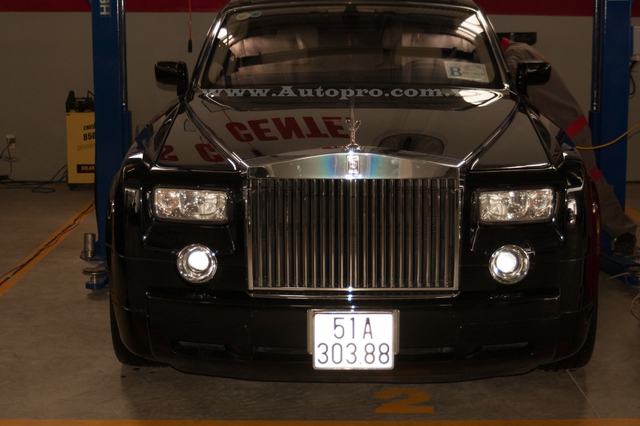 
Rolls-Royce Phantom...
