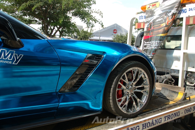 Chevrolet Corvette C7 Z06 đổi màu sơn để tìm khách tại Sài Thành - Ảnh 7.