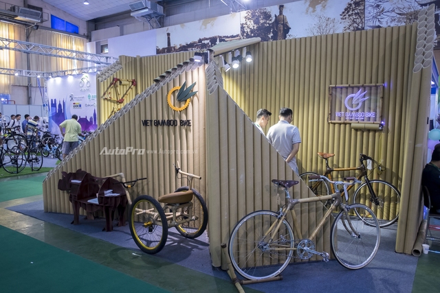Độc đáo xe đạp làm từ tre của Việt Nam, giá ngang xe máy - Ảnh 6.