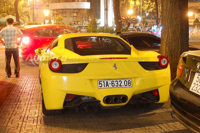 Theo đó, mức giá cưới hỏi dành cho chiếc 458 Italia là 385.000 USD tương đương 8,7 tỷ Đồng.
