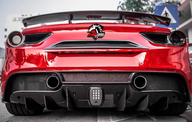 Tay chơi Đà Nẵng chi 1 tỷ Đồng bộ body kit cho Ferrari 488 GTB - Ảnh 5.