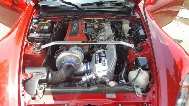Thợ Việt phẫu thuật hàng hiếm Honda S2000 mui trần hết 600 triệu Đồng - Ảnh 2. Thợ Việt phẫu thuật hàng hiếm Honda S2000 mui trần hết 600 triệu Đồng - Ảnh 2.
