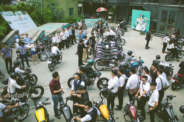 
Sự kiện Distinguished Gentlemans Ride 2016 diễn ra tại Việt Nam vào ngày 25/9 đã quy tụ được 443 biker góp mặt. Trong đó có 174 biker tại Hà Nội và 269 biker tại thành phố Hồ Chí Minh đã đăng ký tham gia sự kiện này.
