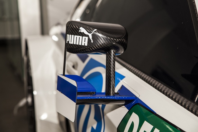 Cận cảnh xe đua BMW M4 DTM sẽ xuất hiện tại VIMS 2016 - Ảnh 4.