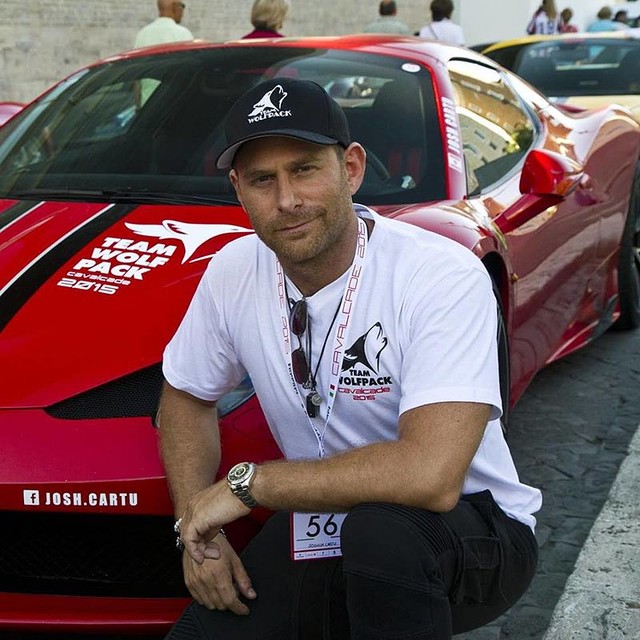 
Chân dung Josh Cartu, tay lái thử siêu xe Ferrari chuyên nghiệp.
