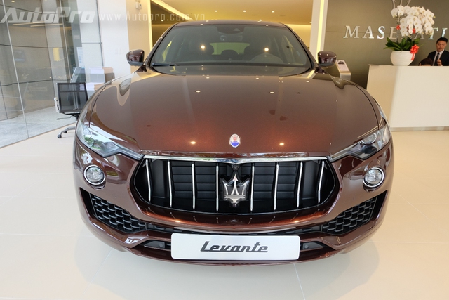 Cận cảnh hàng độc Maserati Levante thỏi sô cô la giá 5 tỷ Đồng tại Việt Nam - Ảnh 1.