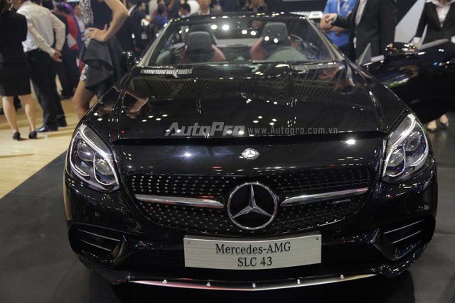 Mercedes-Benz gây choáng ngợp VIMS 2016 bằng dàn xe hot và nhan sắc Hoa hậu Kỳ Duyên - Ảnh 5.