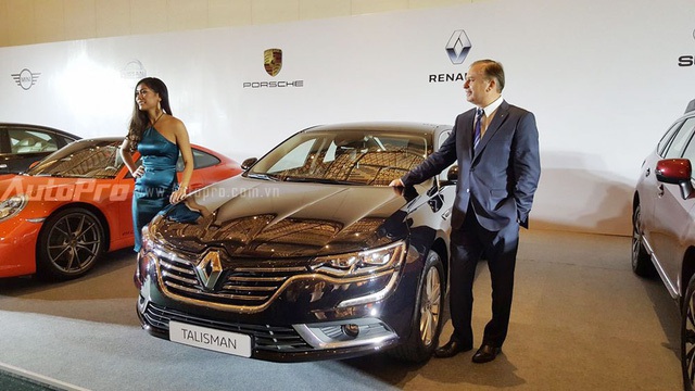 
Renault Talisman, mẫu sedan cỡ trung cạnh tranh với Toyota Camry và Honda Accord tại Việt Nam.
