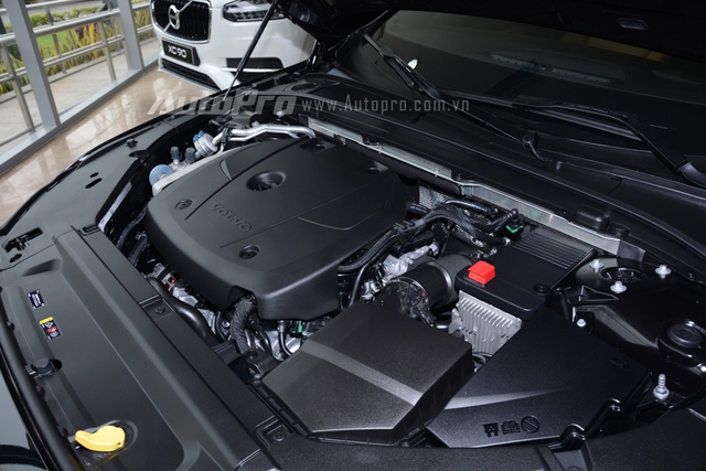 Volvo S90 2017, đối thủ Mercedes-Benz E-Class, chốt giá 2,7 tỷ Đồng ở Việt Nam - Ảnh 13. Volvo S90 2017, đối thủ Mercedes-Benz E-Class, chốt giá 2,7 tỷ Đồng ở Việt Nam - Ảnh 13.
