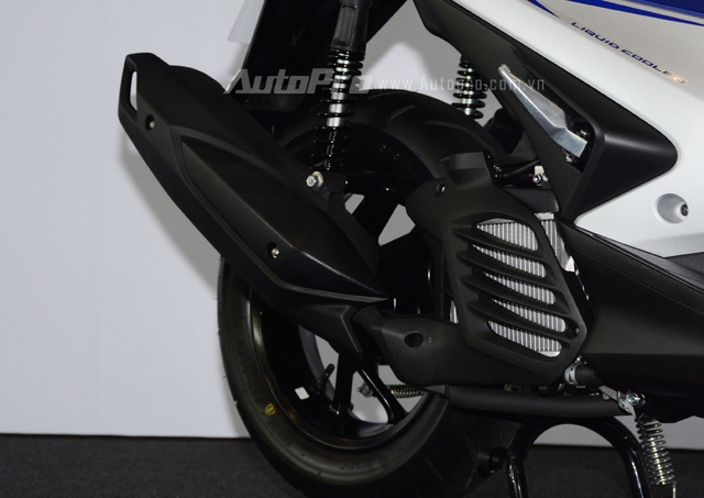 Chi tiết mẫu tay ga Yamaha NVX 155 thay thế dòng Nouvo - Ảnh 13.