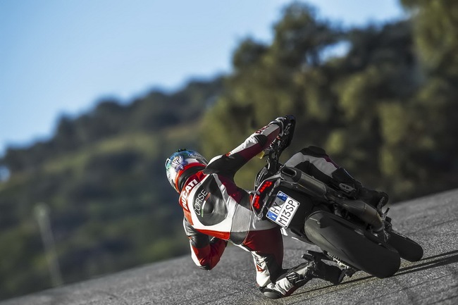 Ducati Hypermotard bắt đầu tấn công thị trường Bắc Mỹ 11