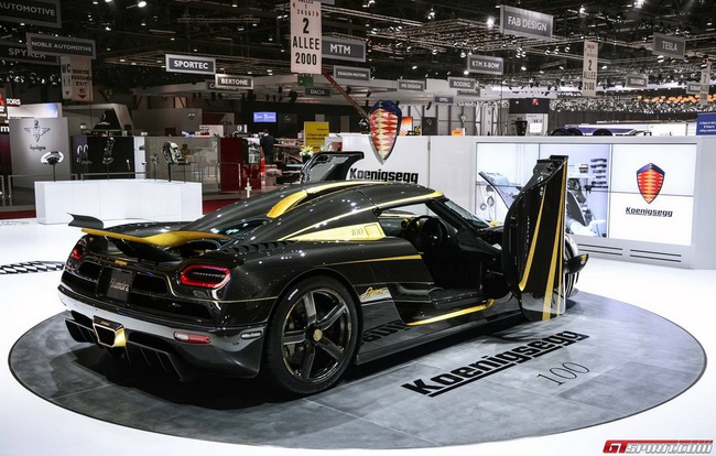 Koenigsegg Agera S Hundra: Ngôi sao tại Triển lãm nhà giàu 5