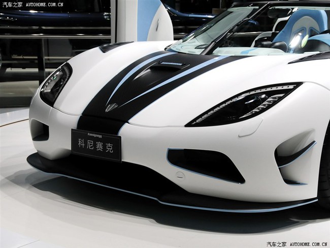 Hai chiếc Koenigsegg Agera R ghé thăm Thượng Hải 22