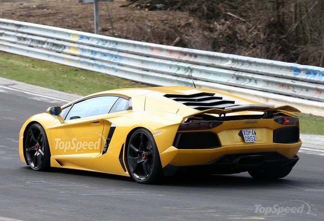 Lamborghini Aventador SV xuất hiện trên đường thử 6